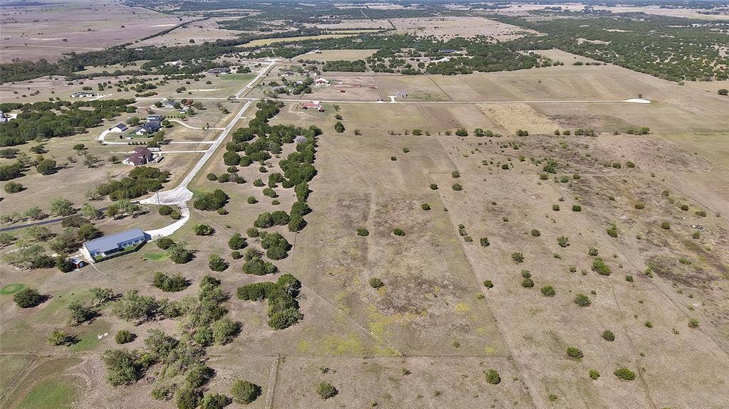 165 Private Road 2656, Walnut Springs, TX 76690 165 Private Road 2656, Walnut Springs, TX 76690