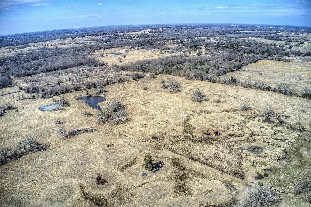 5355 CR 120, Wills Point, TX 75169 5355 CR 120, Wills Point, TX 75169