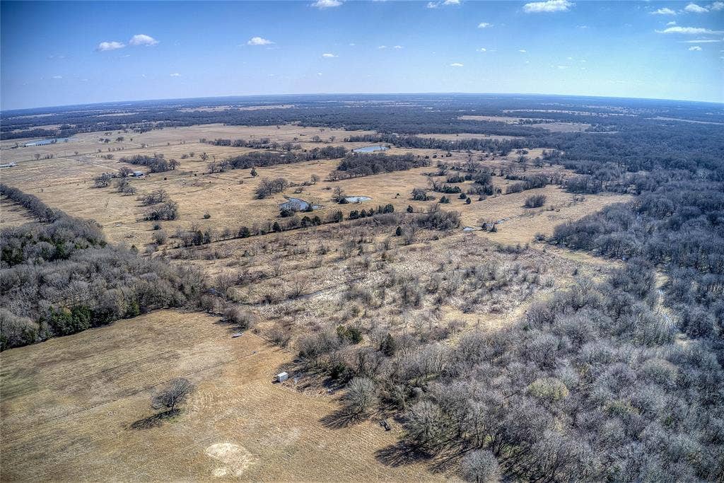 5355 CR 120, Wills Point, TX 75169 5355 CR 120, Wills Point, TX 75169