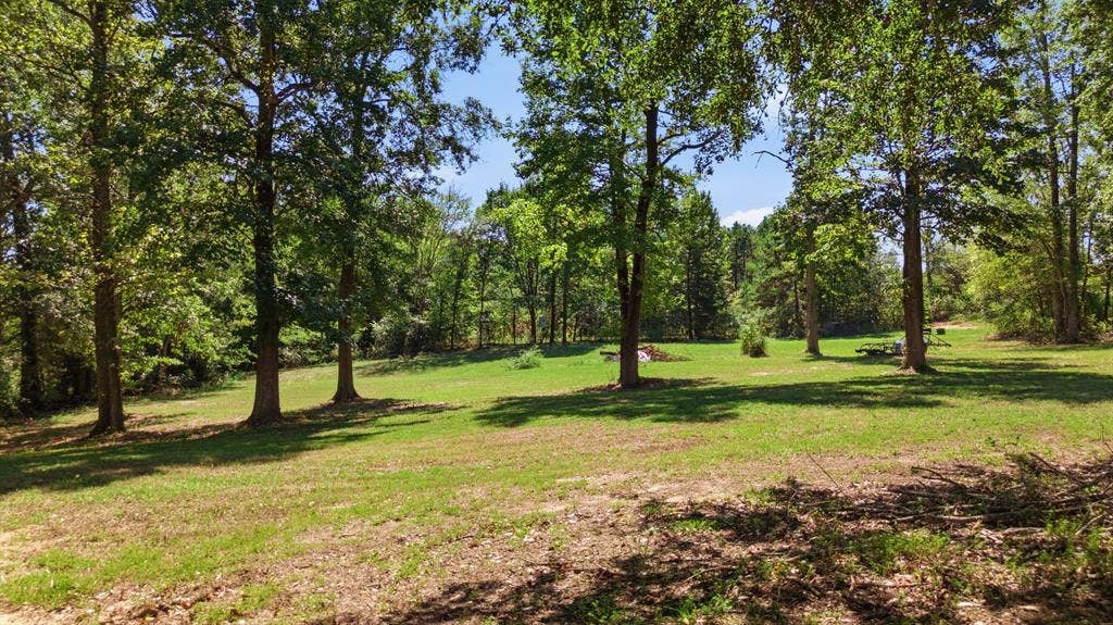 16730 E FM 16, Winona, TX 75792