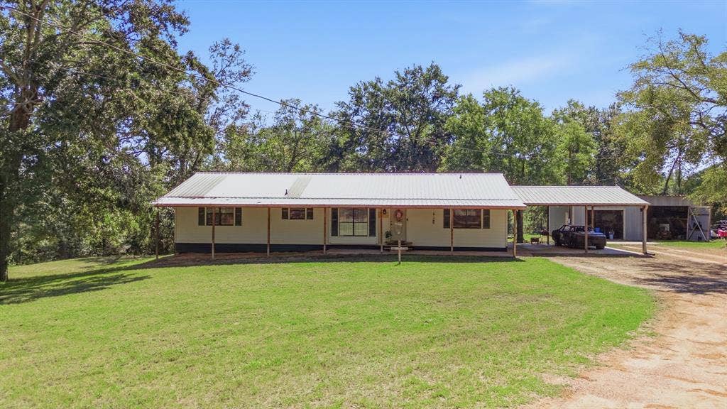 16730 E FM 16, Winona, TX 75792