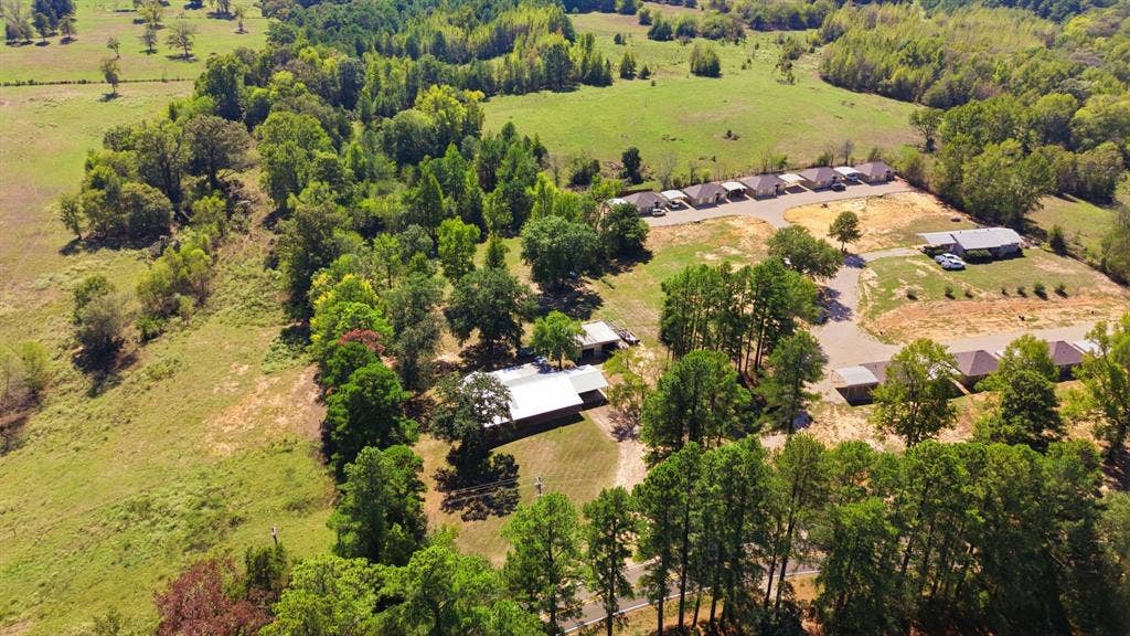 16730 E FM 16, Winona, TX 75792