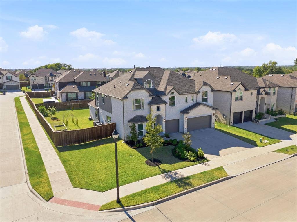 1020 Waverly Drive, McKinney, TX 75071