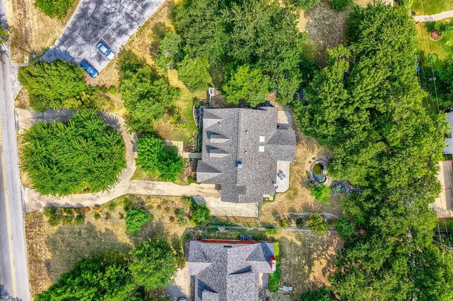 Property photo for 1538 Highland Road, Dallas, TX