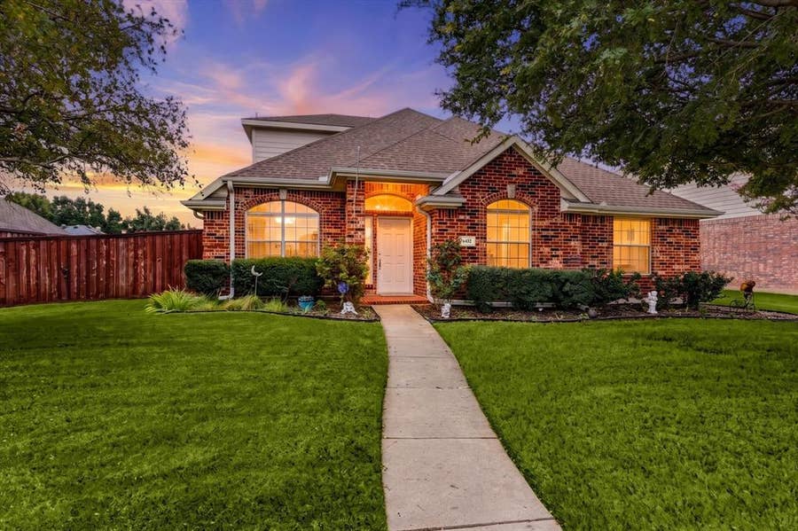 Property photo for 6432 Barstow Lane, The Colony, TX