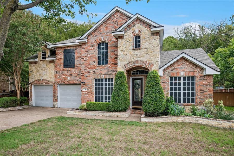 Property photo for 3736 Boxwood Drive, Grand Prairie, TX