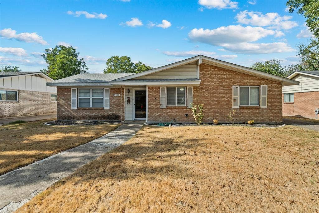 6313 May Drive, Waco, TX 76710 6313 May Drive, Waco, TX 76710