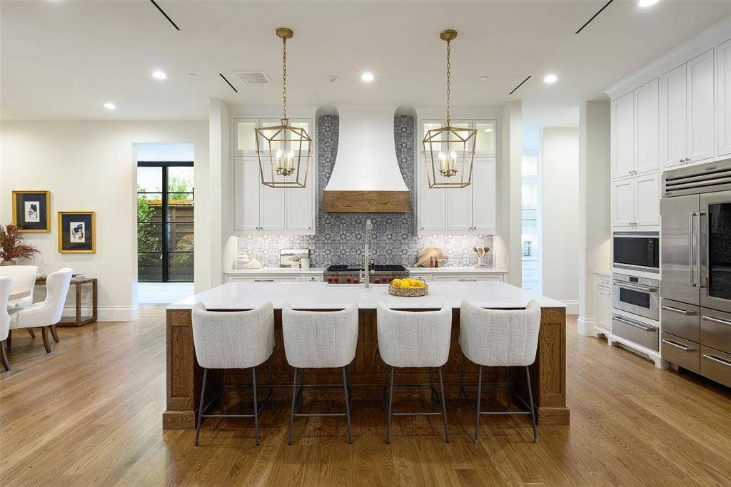 6115 Northwood Road, Dallas, TX 75225 6115 Northwood Road, Dallas, TX 75225
