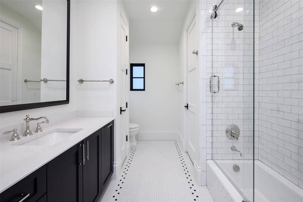6115 Northwood Road, Dallas, TX 75225 6115 Northwood Road, Dallas, TX 75225