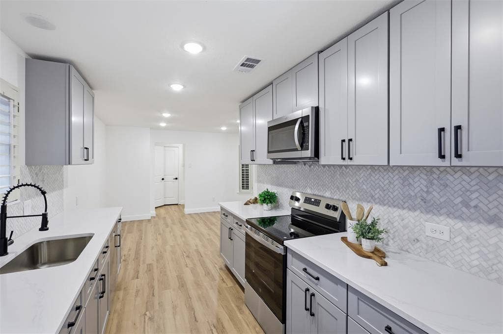 5427 Banting Way, Dallas, TX 75227 5427 Banting Way, Dallas, TX 75227