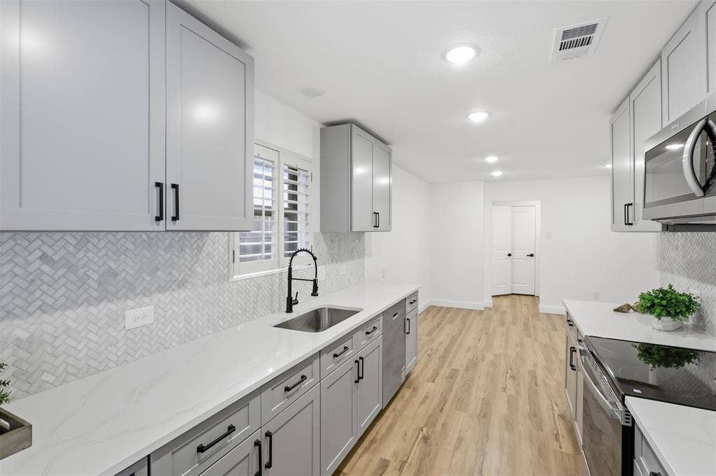 5427 Banting Way, Dallas, TX 75227 5427 Banting Way, Dallas, TX 75227