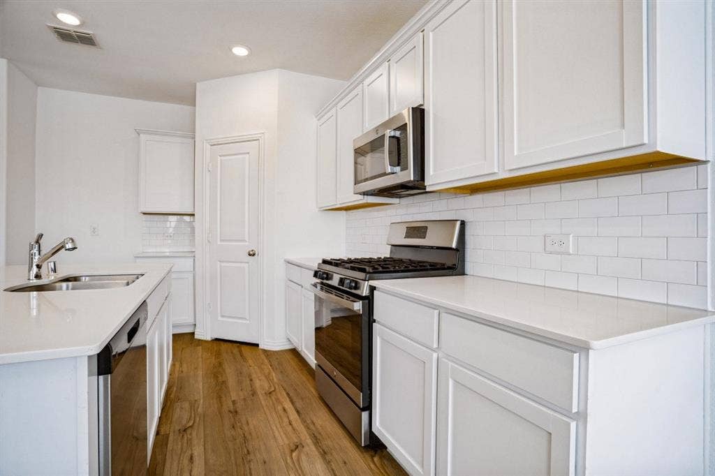 1105 Mahogany Lane, Princeton, TX 75407 1105 Mahogany Lane, Princeton, TX 75407