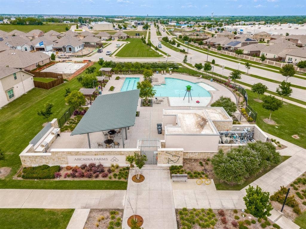 1105 Mahogany Lane, Princeton, TX 75407 Community Basketball Courts