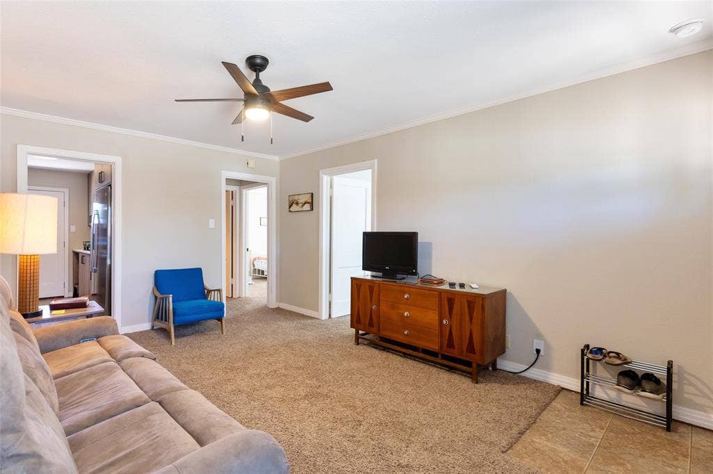 221 NW Avenue J, Hamlin, TX 79520