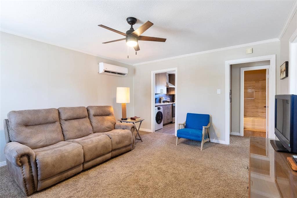 221 NW Avenue J, Hamlin, TX 79520