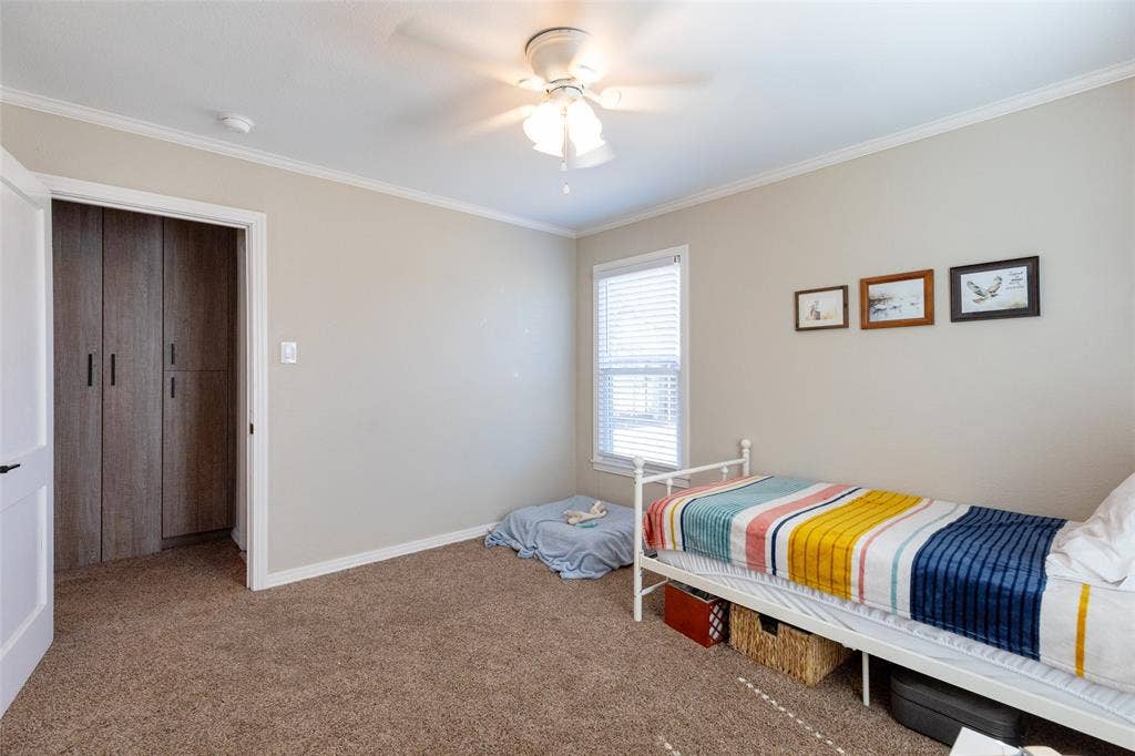 221 NW Avenue J, Hamlin, TX 79520