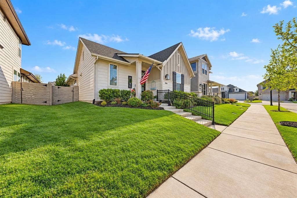 3104 Lenten Rose Lane, McKinney, TX 75071 3104 Lenten Rose Lane, McKinney, TX 75071