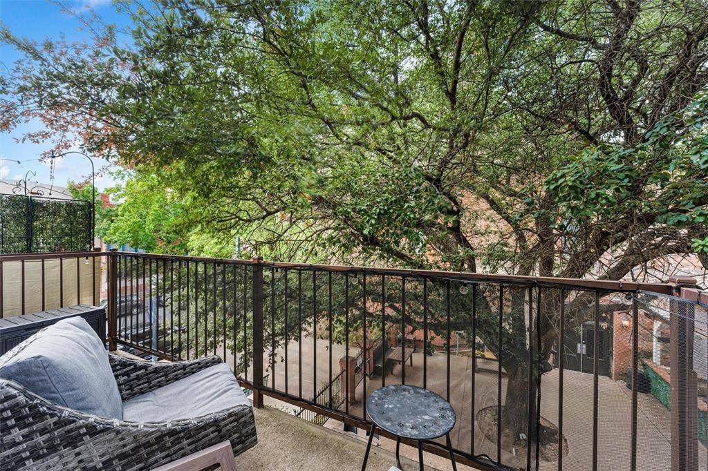 711 Austin Avenue, #C, Waco, TX 76701 711 Austin Avenue, #C, Waco, TX 76701