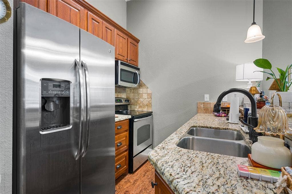 711 Austin Avenue, #C, Waco, TX 76701 711 Austin Avenue, #C, Waco, TX 76701