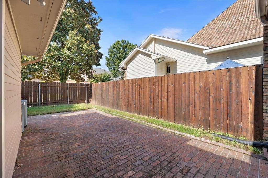 421 Landmark Drive, Shreveport, LA 71106