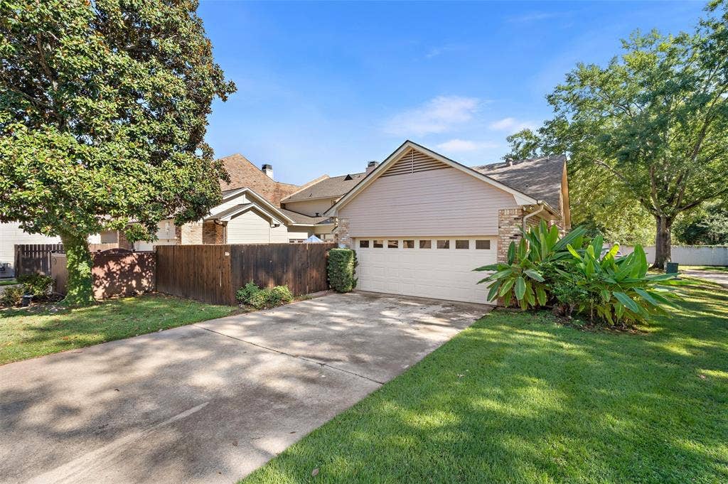 421 Landmark Drive, Shreveport, LA 71106
