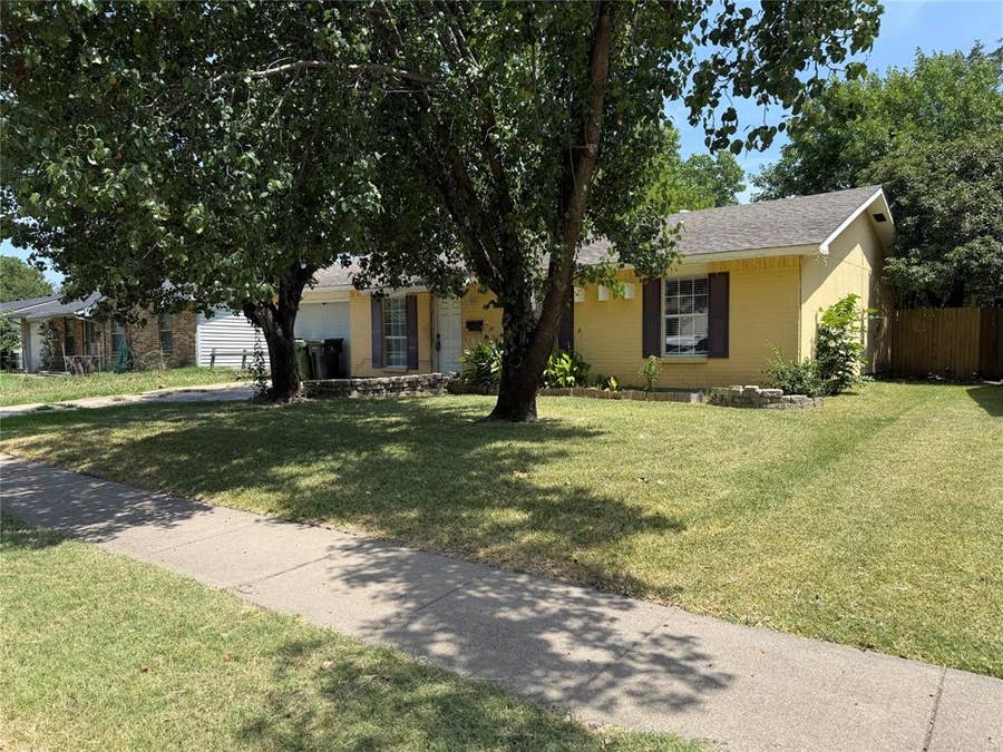 Property photo for 4024 Charter Drive, Garland, TX