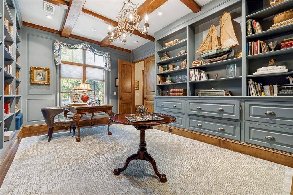4327 Irving Avenue, Dallas, TX 75219 4327 Irving Avenue, Dallas, TX 75219