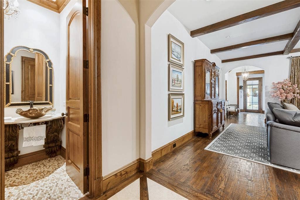 4327 Irving Avenue, Dallas, TX 75219 4327 Irving Avenue, Dallas, TX 75219