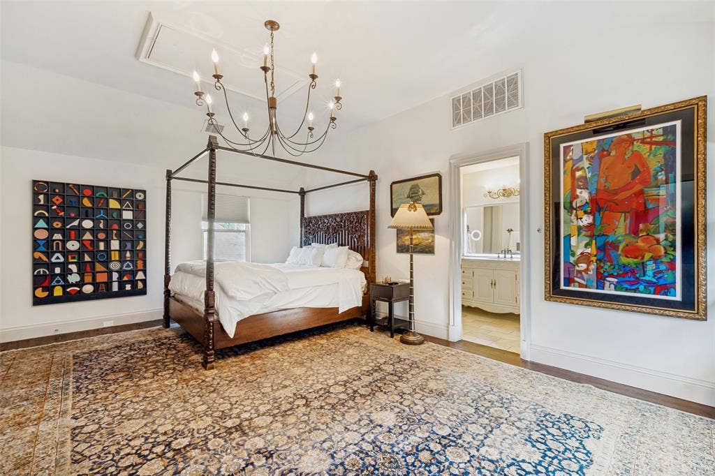 4327 Irving Avenue, Dallas, TX 75219 4327 Irving Avenue, Dallas, TX 75219