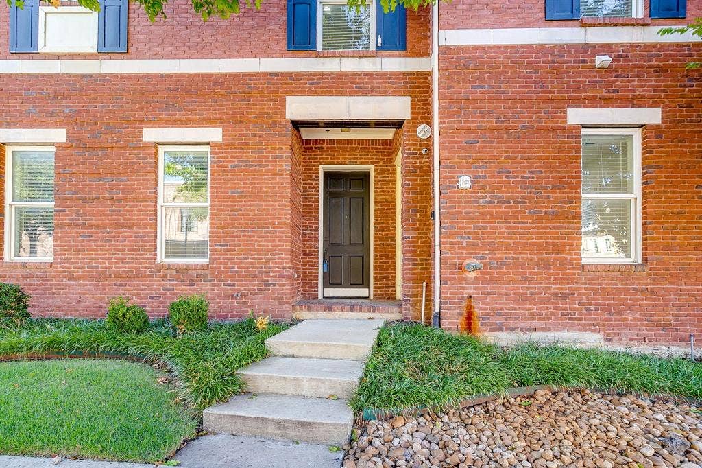8274 Library Street, Frisco, TX 75034 8274 Library Street, Frisco, TX 75034
