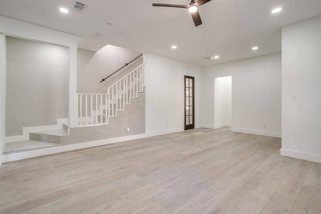 8274 Library Street, Frisco, TX 75034 8274 Library Street, Frisco, TX 75034