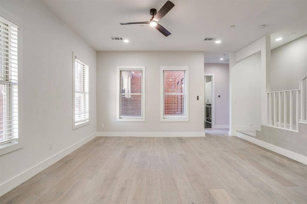 8274 Library Street, Frisco, TX 75034 8274 Library Street, Frisco, TX 75034