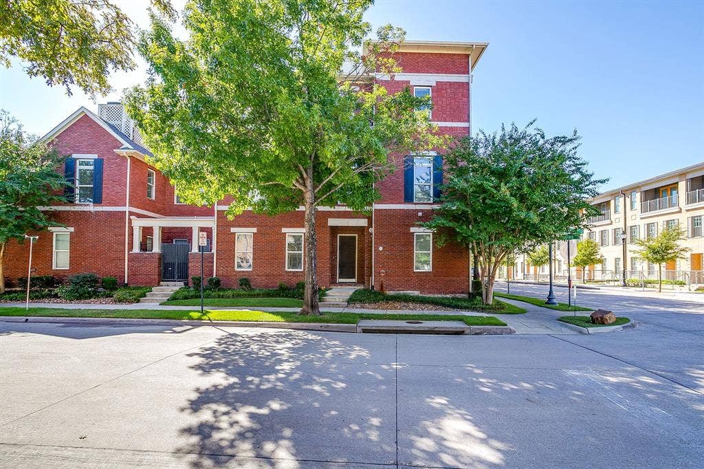 8274 Library Street, Frisco, TX 75034 8274 Library Street, Frisco, TX 75034