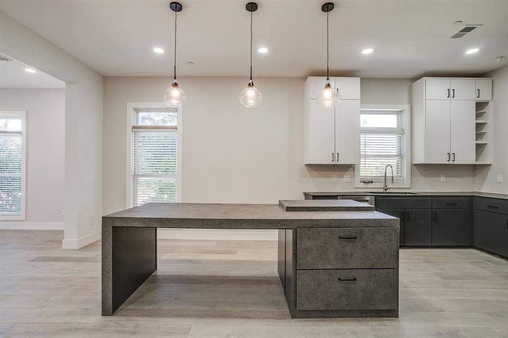 8274 Library Street, Frisco, TX 75034 8274 Library Street, Frisco, TX 75034