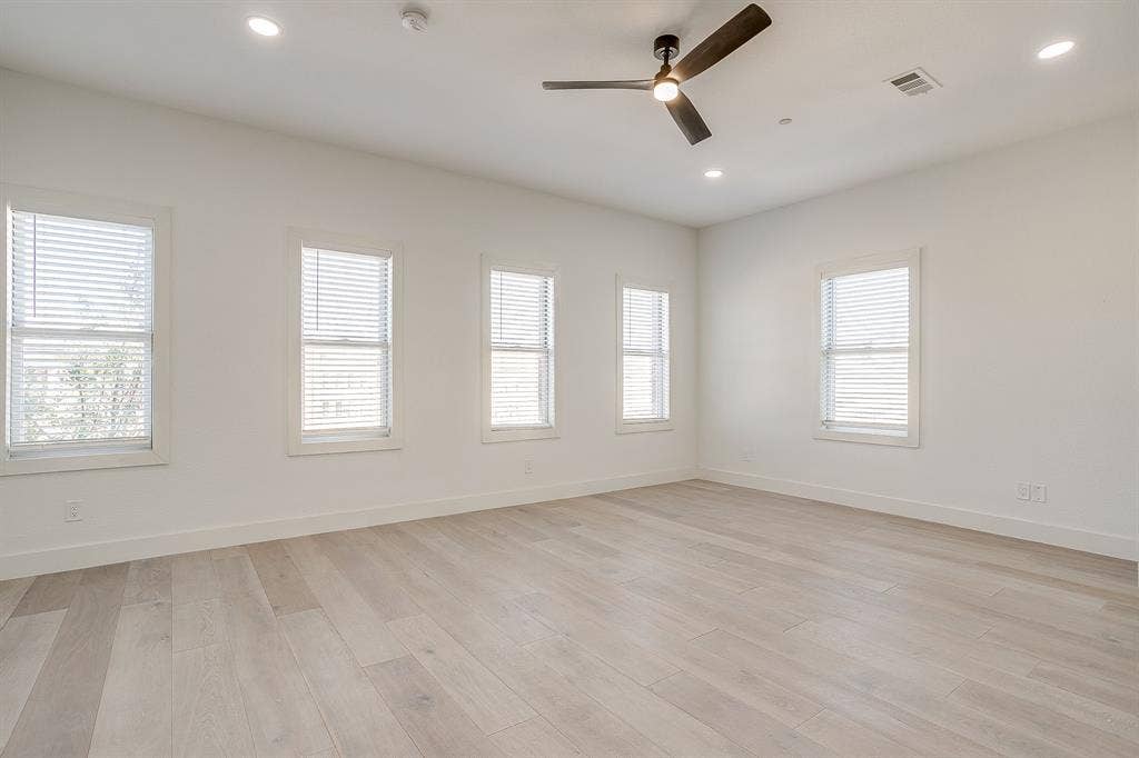 8274 Library Street, Frisco, TX 75034 8274 Library Street, Frisco, TX 75034