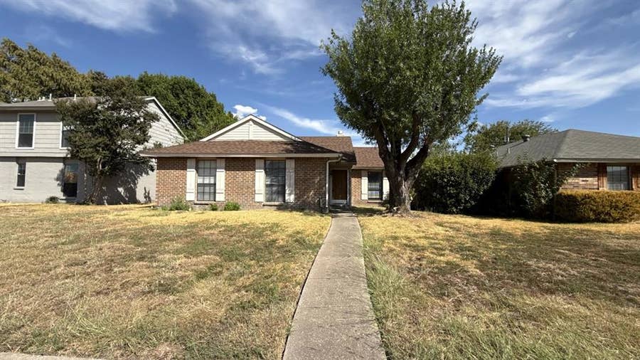 Property photo for 4514 Carmel Lane, Rowlett, TX