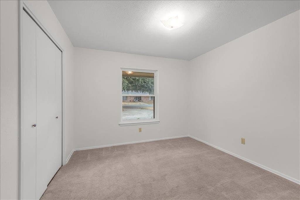 8933 Kincaid Drive, Benbrook, TX 76116 8933 Kincaid Drive, Benbrook, TX 76116
