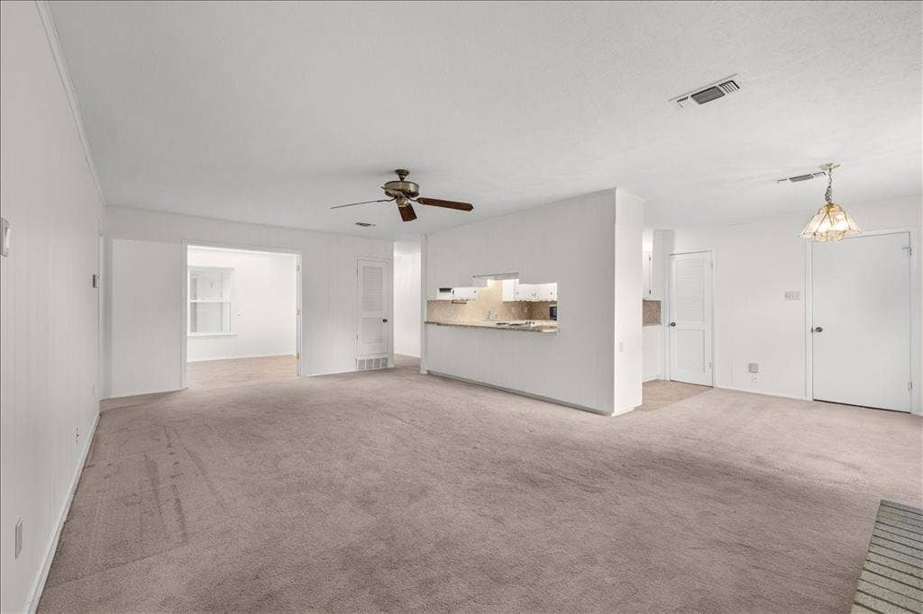 8933 Kincaid Drive, Benbrook, TX 76116 8933 Kincaid Drive, Benbrook, TX 76116