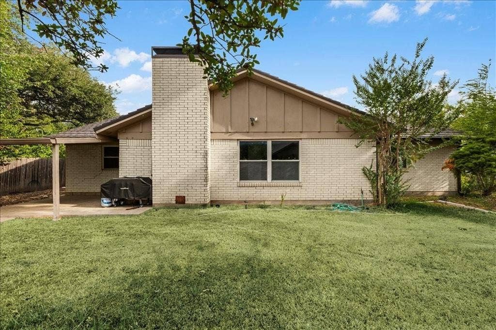 8933 Kincaid Drive, Benbrook, TX 76116 8933 Kincaid Drive, Benbrook, TX 76116