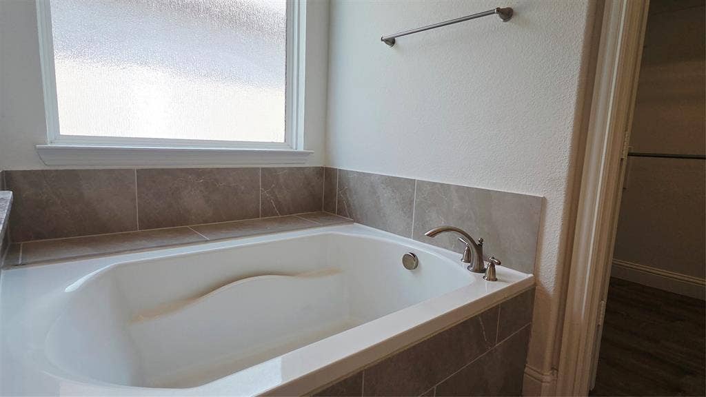 7703 Coronado Drive, Rowlett, TX 75088 7703 Coronado Drive, Rowlett, TX 75088