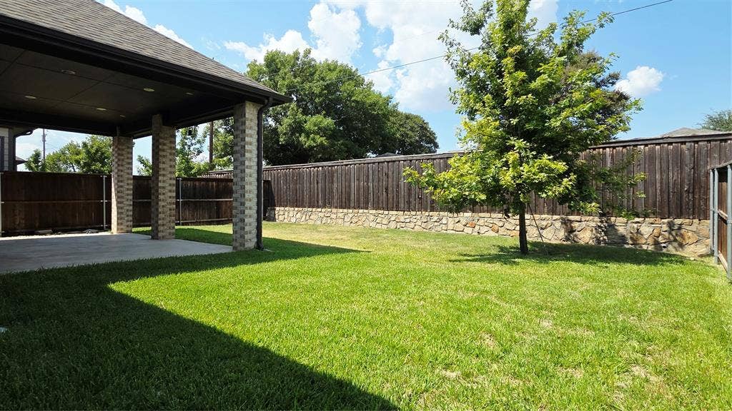 7703 Coronado Drive, Rowlett, TX 75088 7703 Coronado Drive, Rowlett, TX 75088