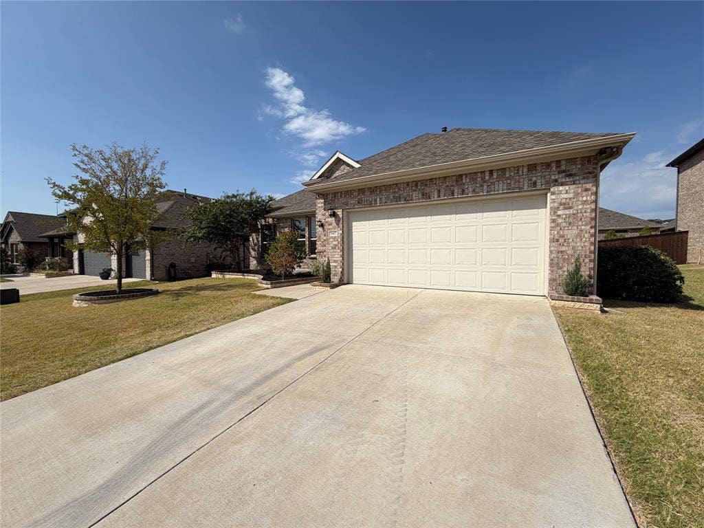 5417 Highview Court, Haltom City, TX 76137 5417 Highview Court, Haltom City, TX 76137