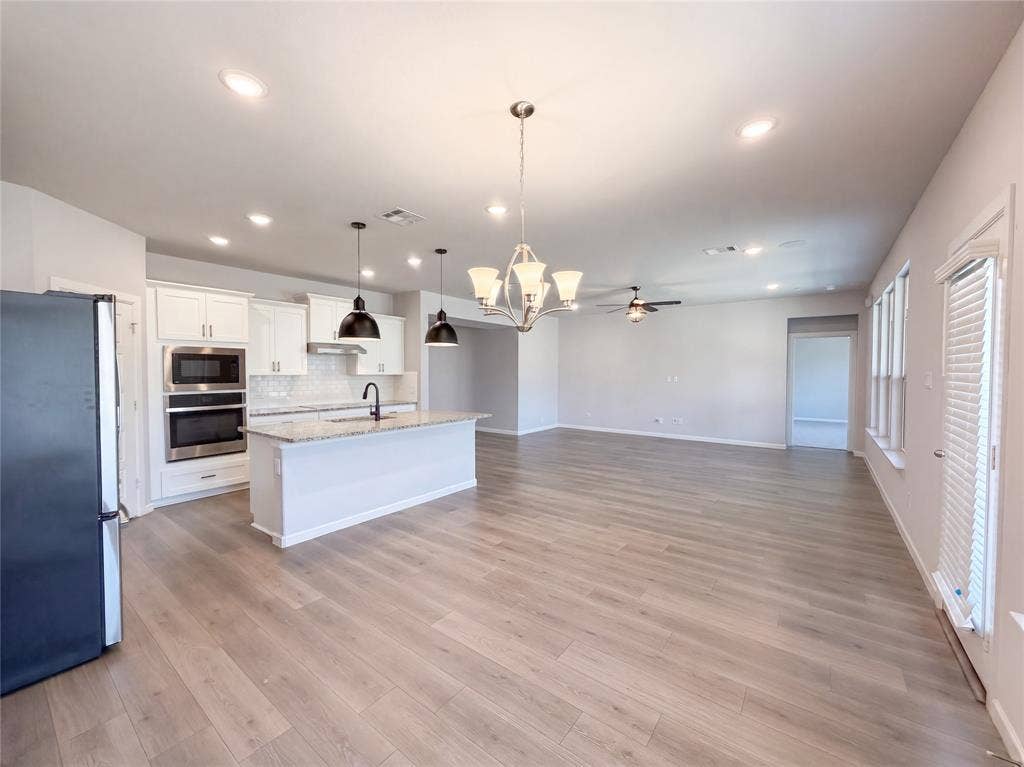 5417 Highview Court, Haltom City, TX 76137 5417 Highview Court, Haltom City, TX 76137