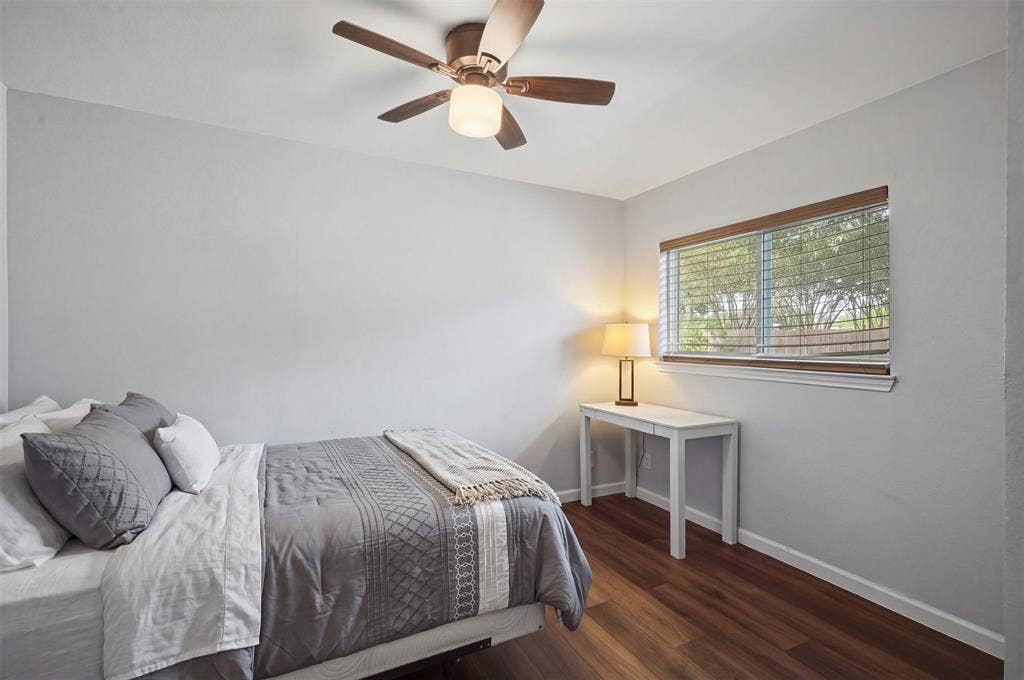 5221 Elkridge Drive, Dallas, TX 75227 Second guestroom