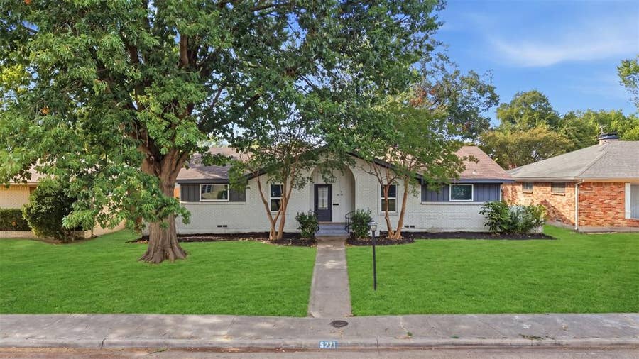 Property photo for 5221 Elkridge Drive, Dallas, TX