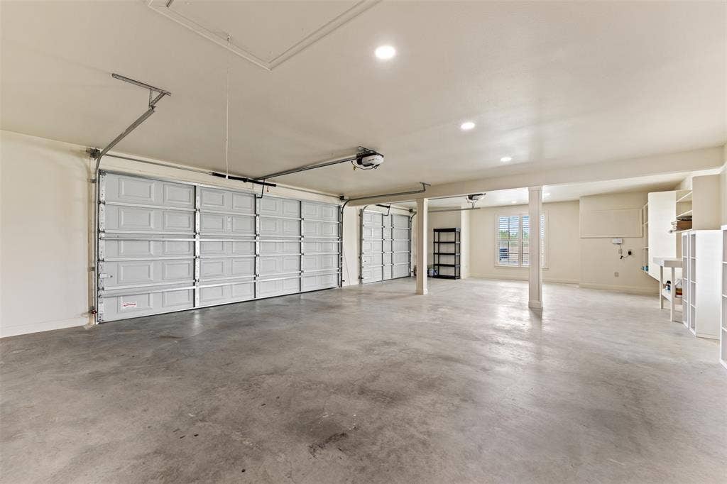 11003 Denali Drive, Woodway, TX 76712 Three Car Garage with plenty of storage