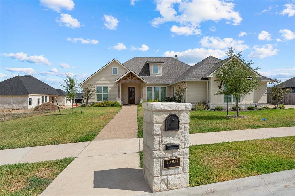 11003 Denali Drive, Woodway, TX 76712 11003 Denali Drive, Woodway, TX 76712
