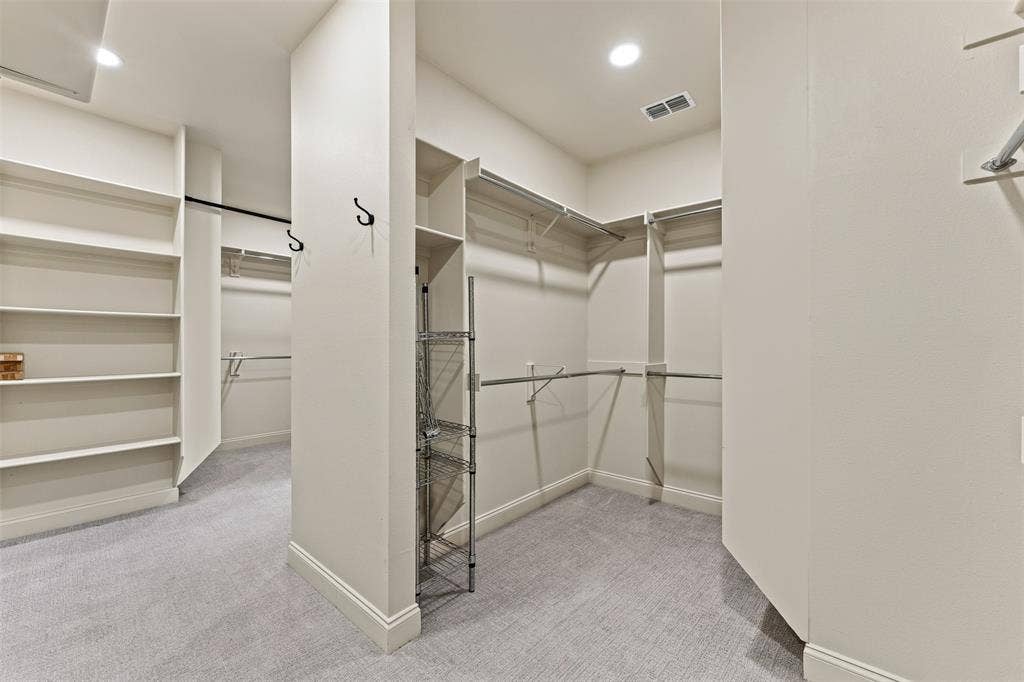 11003 Denali Drive, Woodway, TX 76712 Oversized primary closet with plenty of space