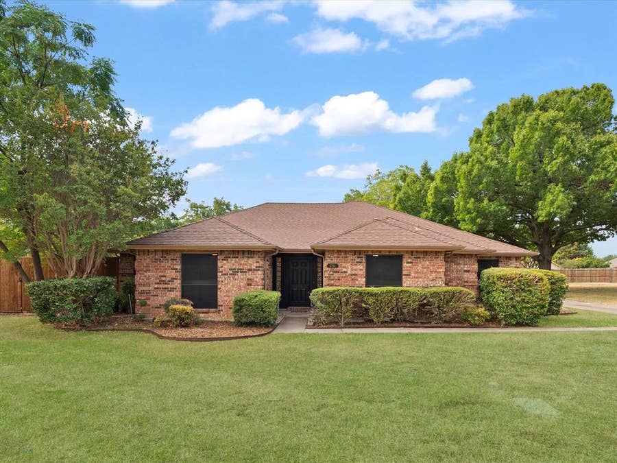 Property photo for 6716 Gold Dust Trail, Dallas, TX
