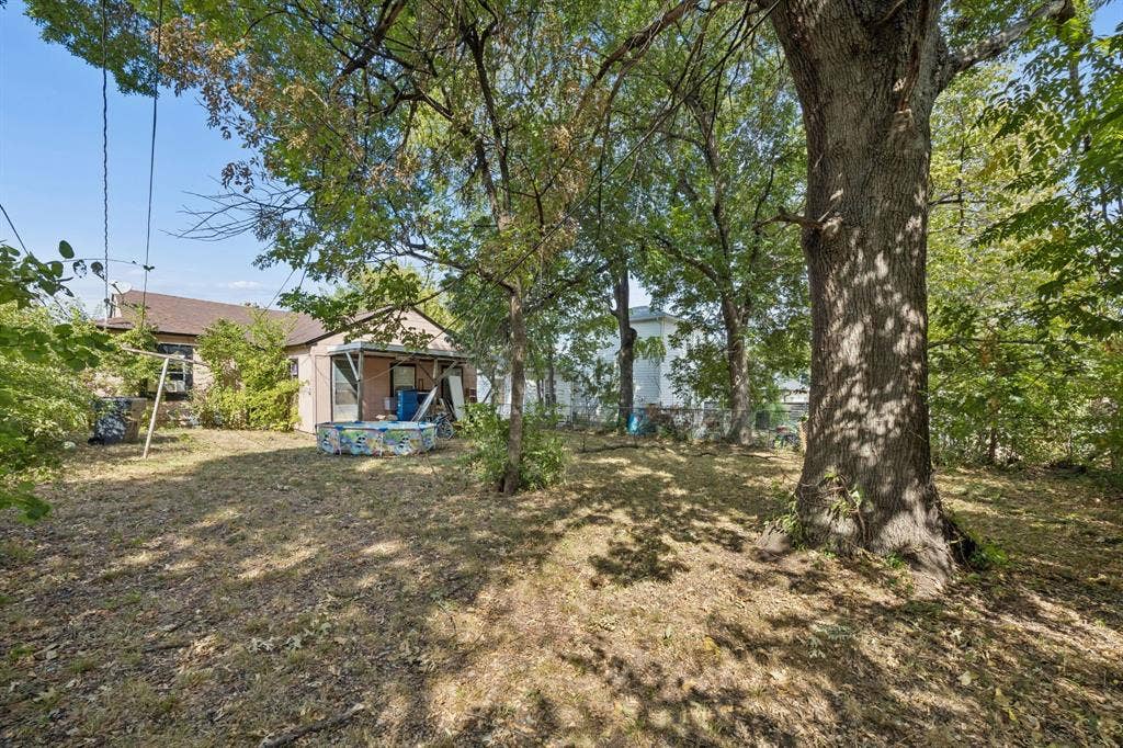 2928 Aster Street, Dallas, TX 75211 2928 Aster Street, Dallas, TX 75211